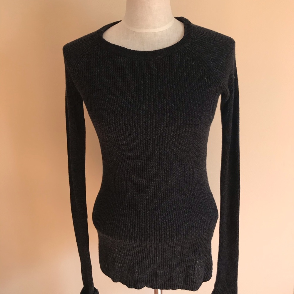 LULULEMON TOP